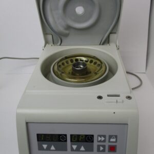 Heraeus Biofuge Pico Centrifuge 75003236 with 24-Place Rotor #3328 and lid